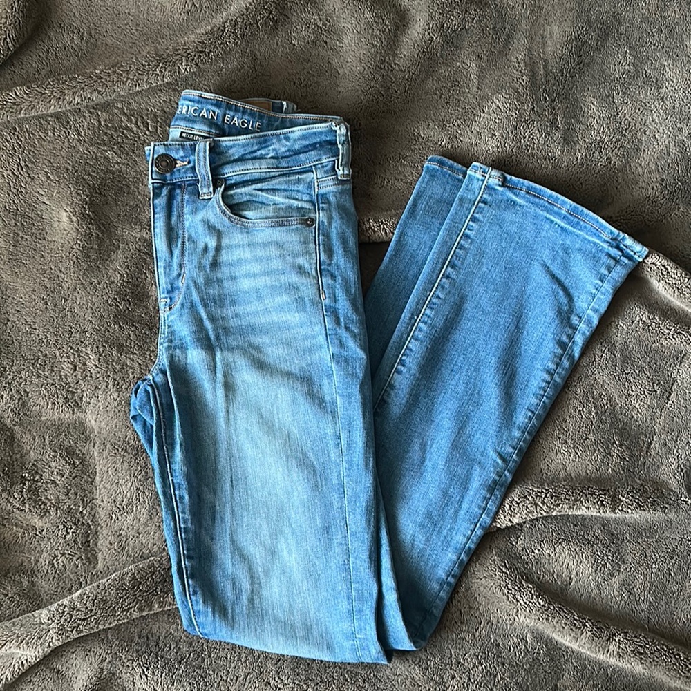 american eagle high rise jeans